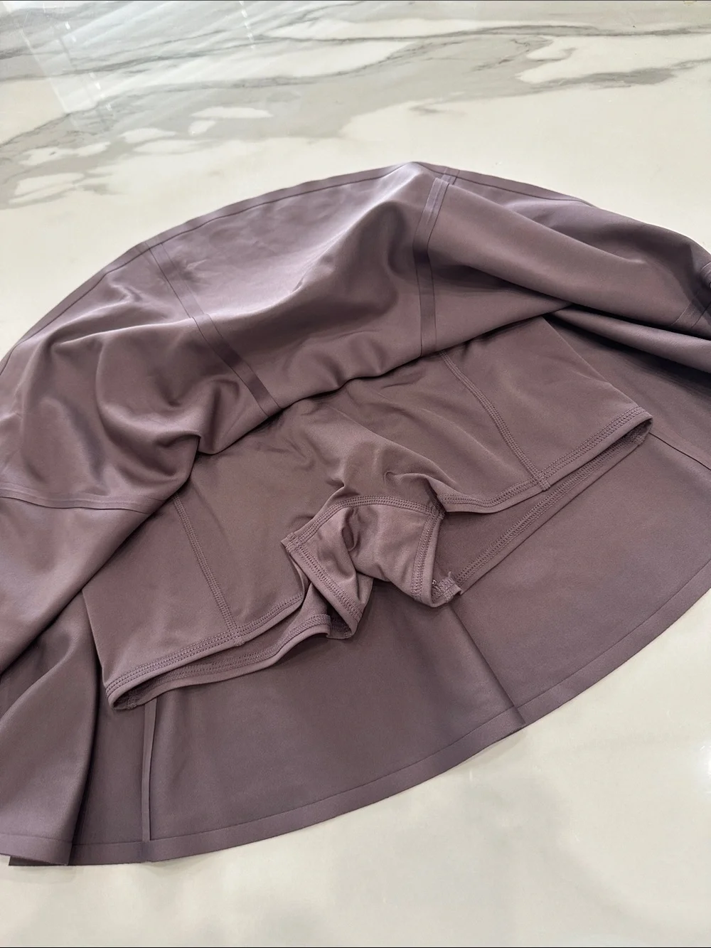 ALO Yoga Mauve tennis/pickleball skirt flared